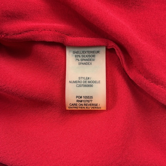 Alice & Olivia Red Button Down Top size M - Picture 7 of 13